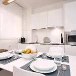 Apartment Sunn Amador De Rios, By Homing U Sevilla