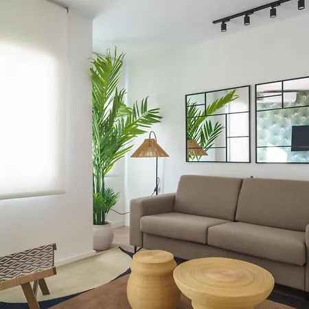 Sunn Amador De Rios, By Homing U Apartment Sevilla