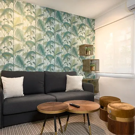 Sunn Amador De Rios, By Homing U Apartment